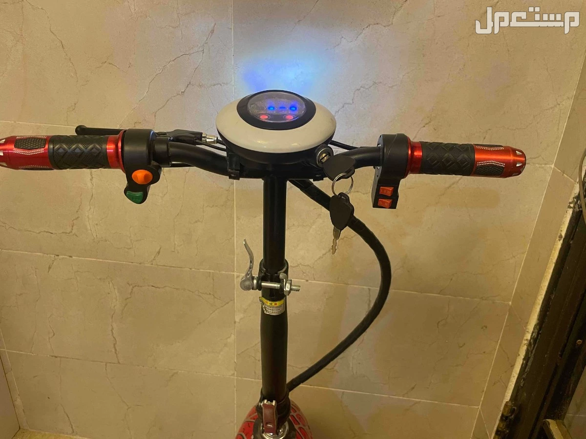 للبيع سكوتر كهربائي ب800 ريال على الشرط