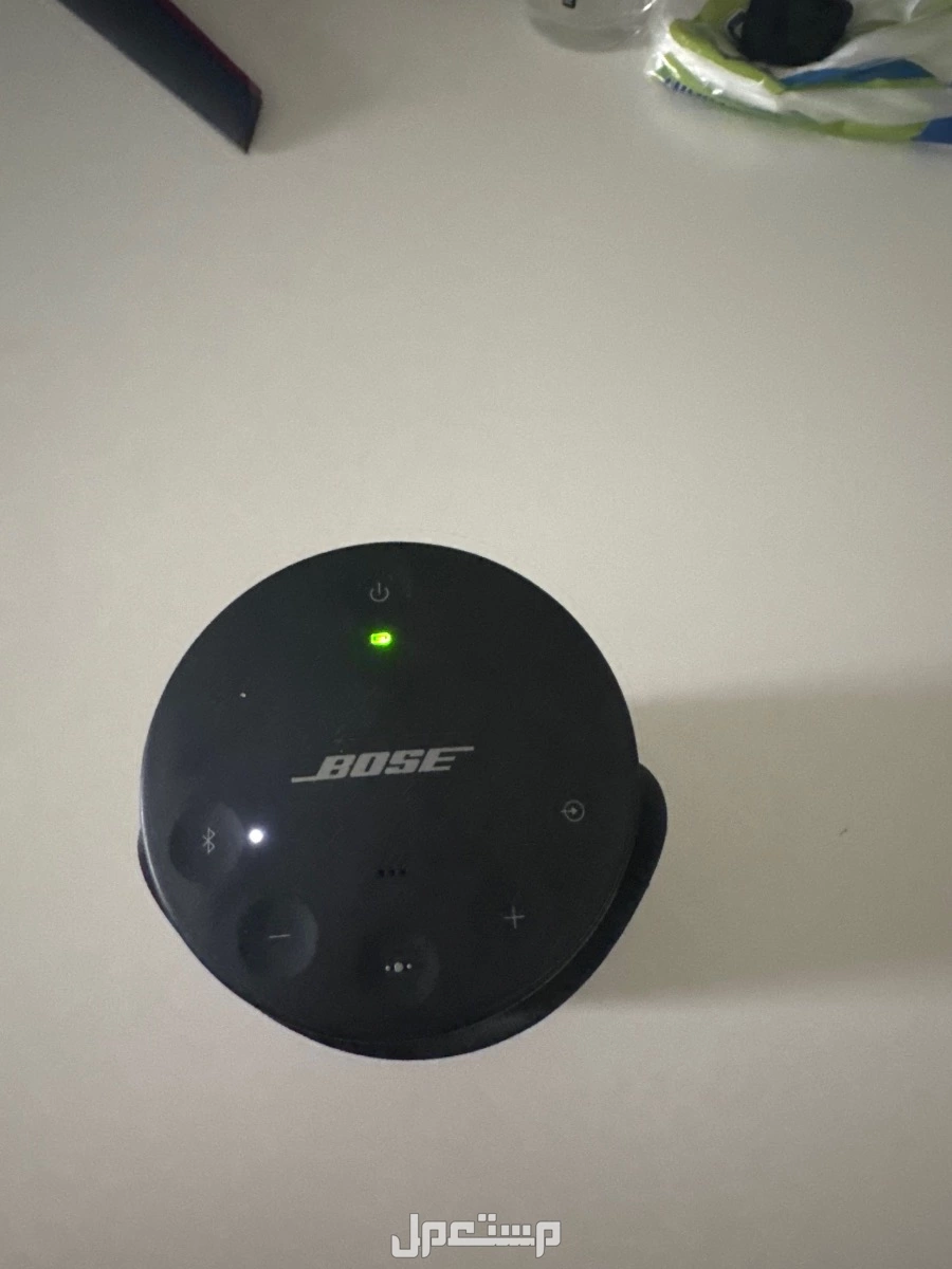 يوجد لدي سماعه Bose للبيع بسعر 900 ريال
