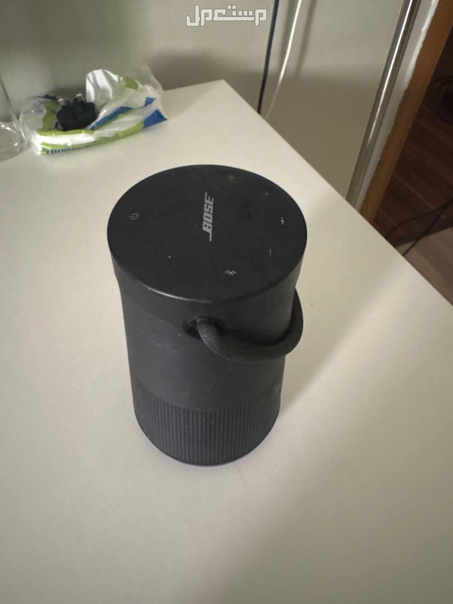 يوجد لدي سماعه Bose للبيع بسعر 900 ريال