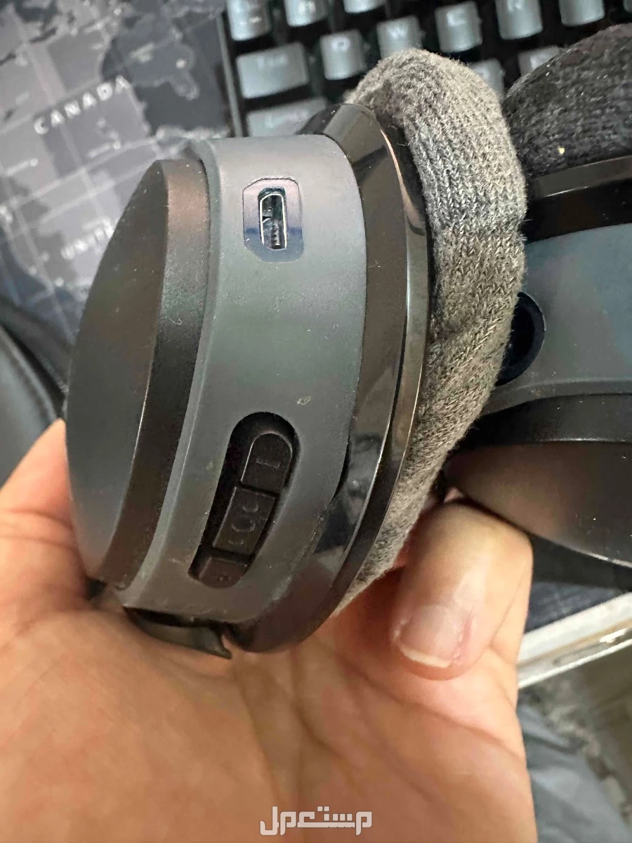 ب 250 ريال للبيع سماعة Bose soundlink wirless