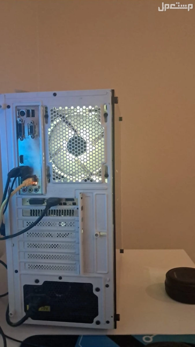 جهاز بيسي(كومبيوتر مكتبي) PC في الرياض بسعر 2000 ريال سعودي