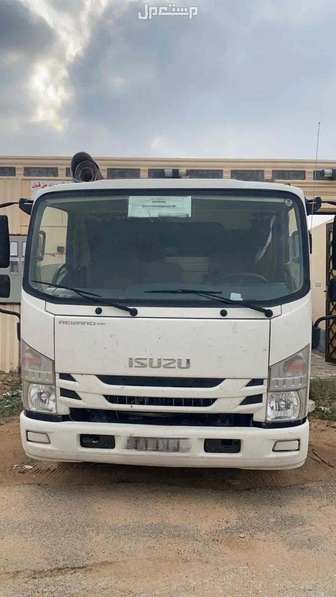 حي سلطانه في بريدة دينا دنه دنا لنقل البضائع والمواشي والاثاث والعلف لتواصل عن طريق الواتساب  0544997080