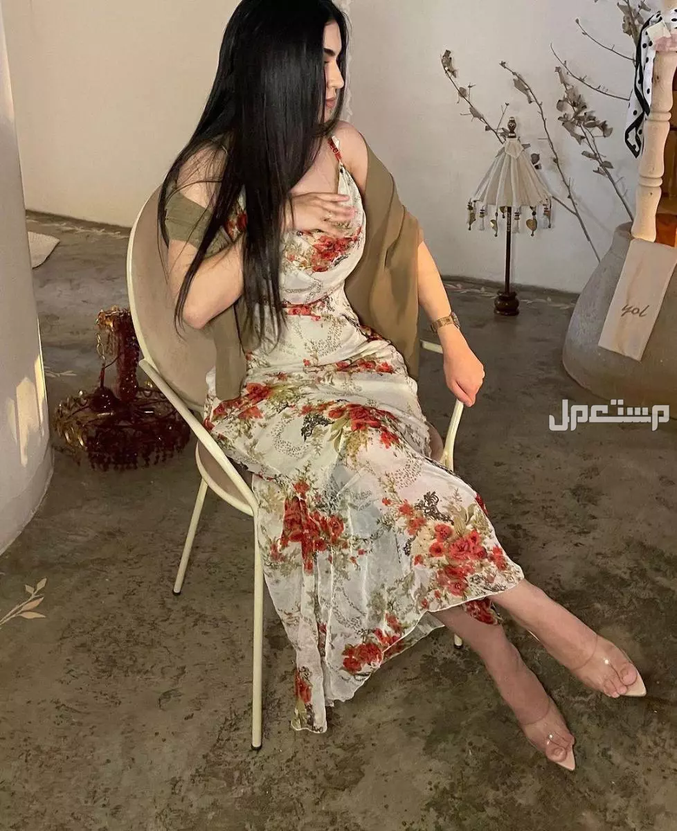 فساتين متنوعه مناسبات واعياد ورمضانية ويوم التأسيس نشحن لكافه مدن المملكة وخدمة توصيل للبيت      في طريف بسعر 200 ريال سعودي