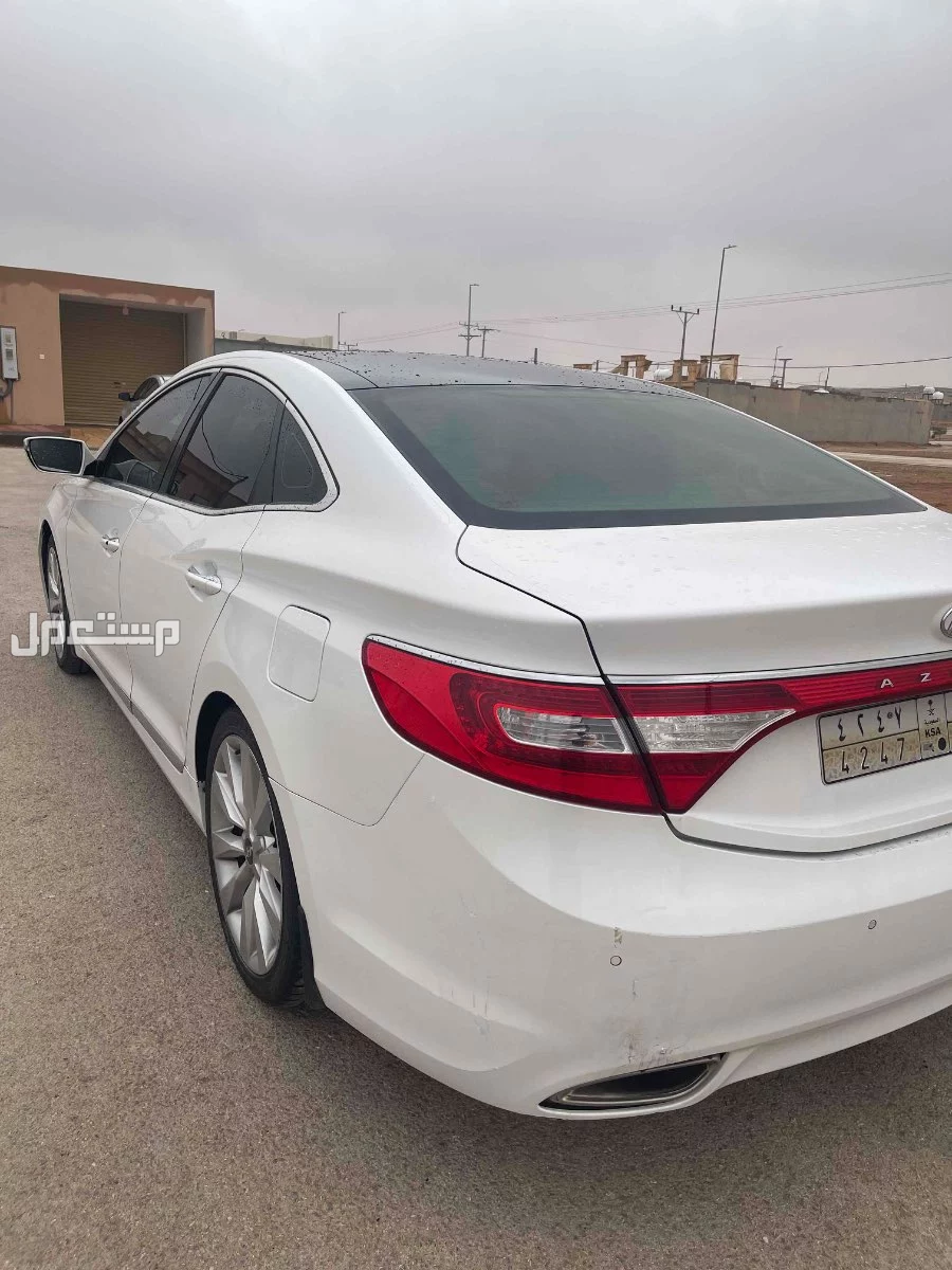 هيونداي ازيرا 2015 في الرياض بسعر 35 ألف ريال سعودي