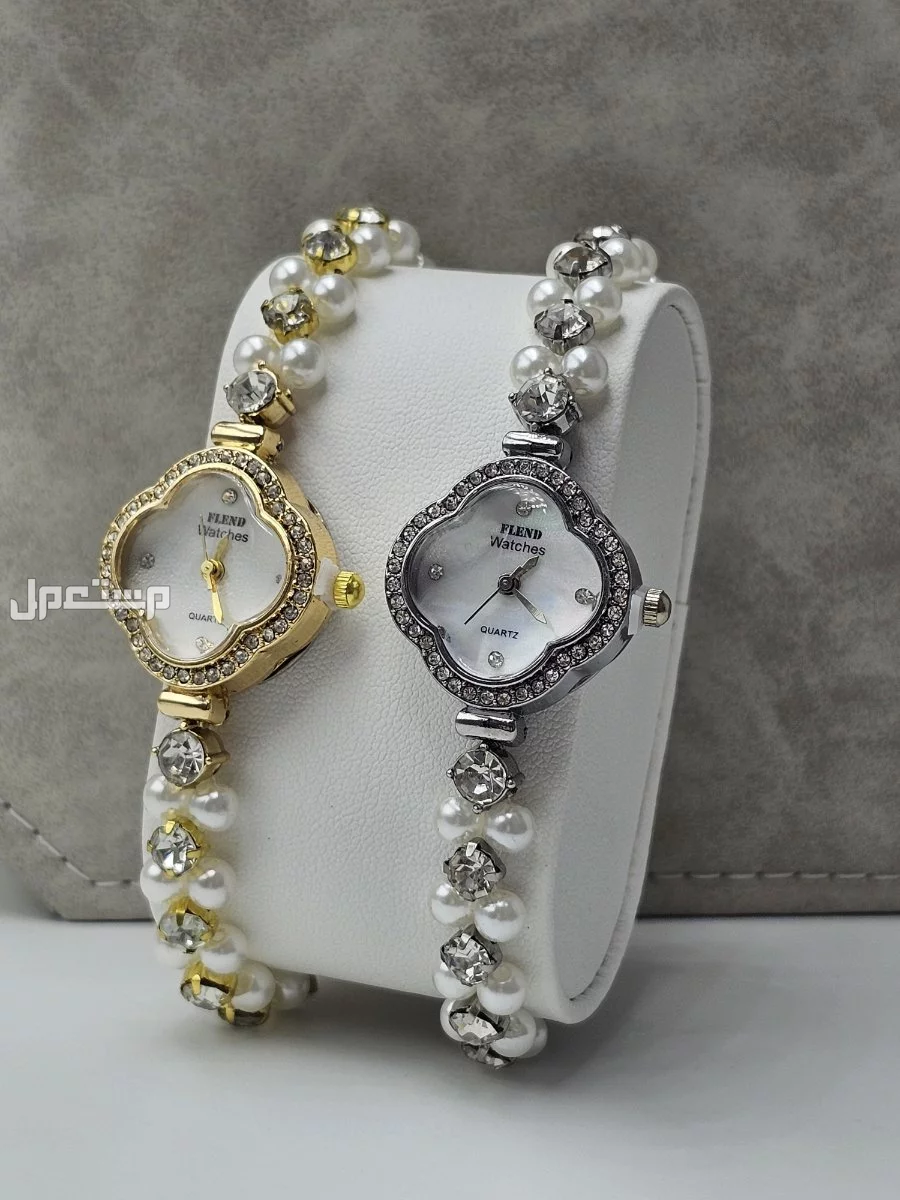 عرض خاص💐  ثلاث ساعات نسائي  ماركة فلند ضمان مكينه بطاريه معى علبه لكل ساعه 🎁 *سعر الثلاث الساعات 🔺*  جدددددددددددددددة