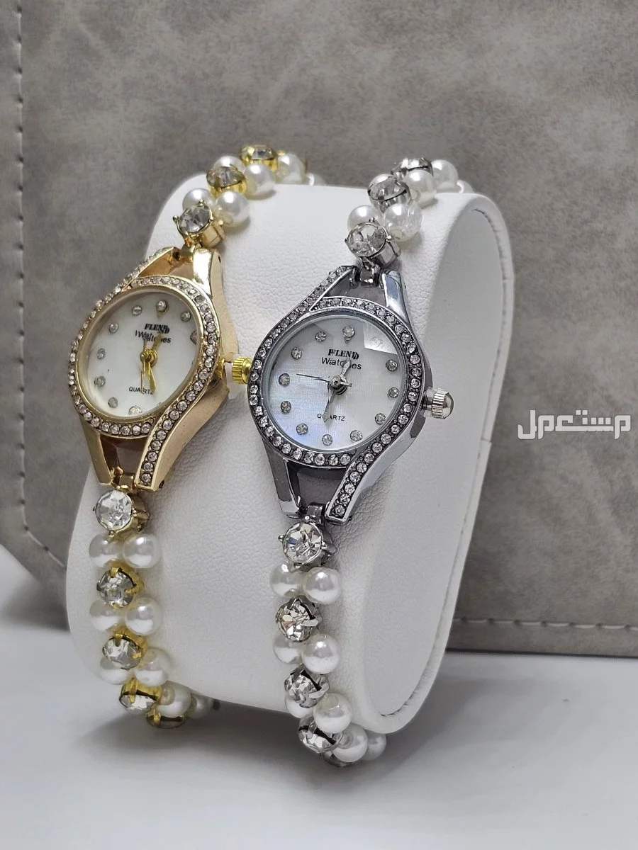 عرض خاص💐  ثلاث ساعات نسائي  ماركة فلند ضمان مكينه بطاريه معى علبه لكل ساعه 🎁 *سعر الثلاث الساعات 🔺*  جدددددددددددددددة