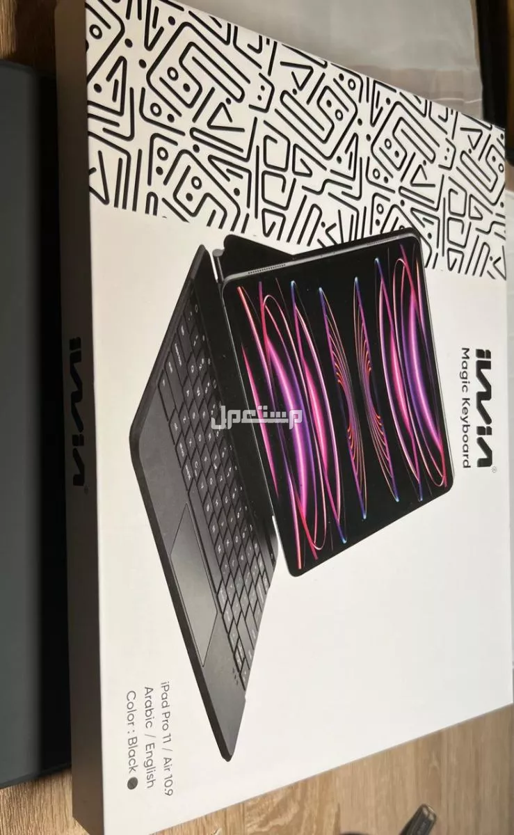 كيبورد ايباد اير او برو 10.9 انش او 11انش من شركة iwin