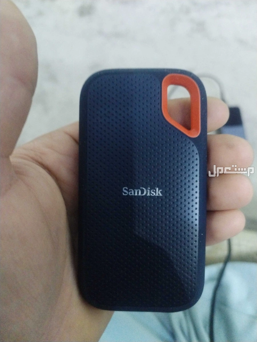 من سانديسك هاردسك 4 تيرا بايت و 1 تيرا بايت