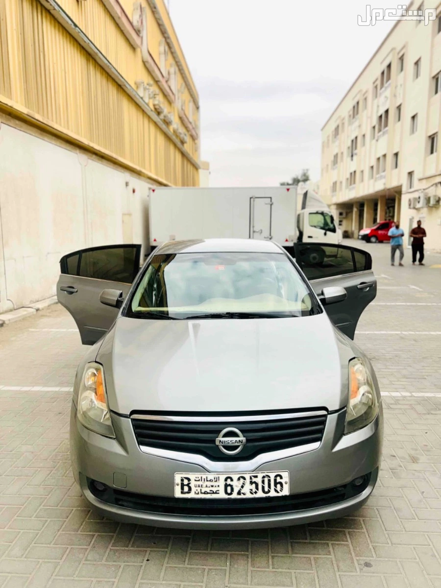نيسان التيما 2008 في الشارقة بسعر 7500 درهم إماراتي