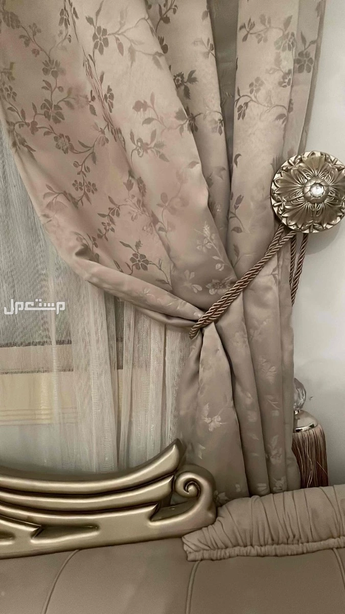 كنب مجلس نساء خالي من العيوب تماما في مكة المكرمة