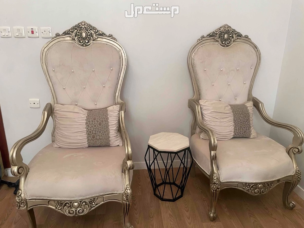 كنب مجلس نساء خالي من العيوب تماما في مكة المكرمة