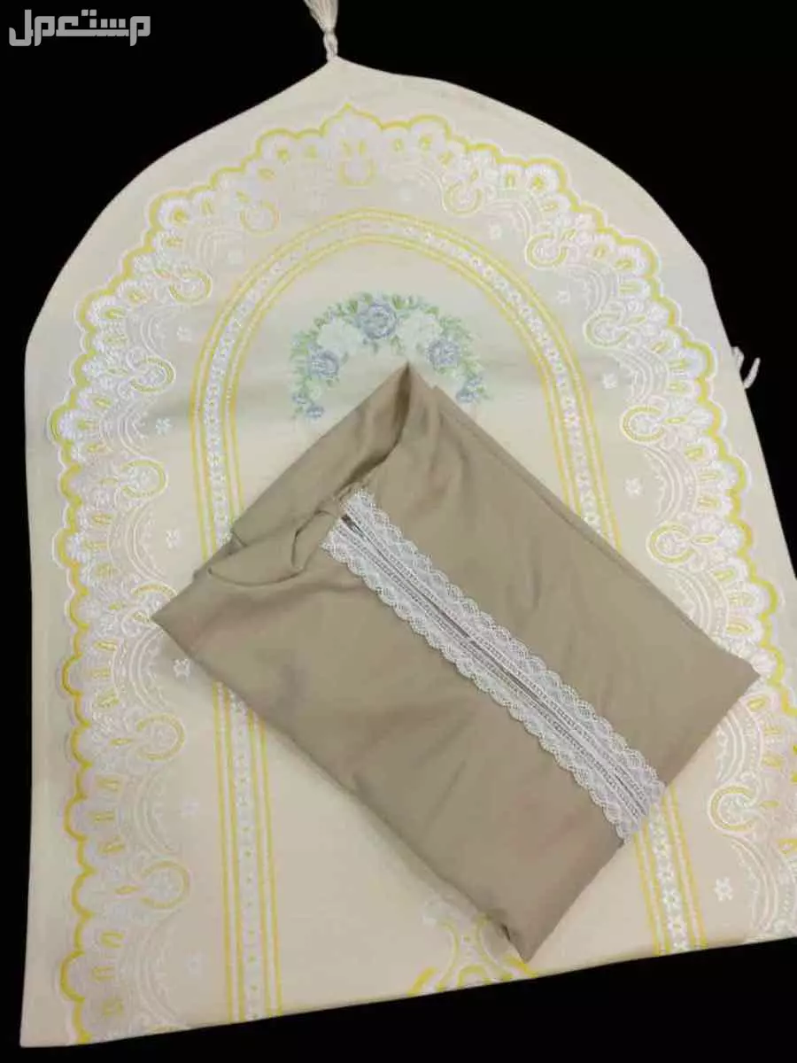 🌹عروضنا مستمره 🌹عرضنا اليوم 🌹أطقم صلاة ملكي  🌹الطقم يتكون من 🌹سجاد صلاة مطرز مبطن اثنين سنت 🌹مع بيت مصحف مطرز  🌹شرشف صلاة قطن مطرز مرد  🌹سبحه   🌹