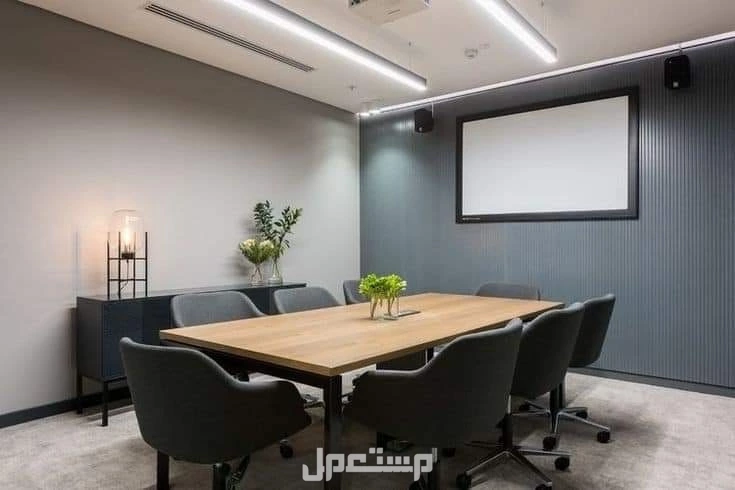 ترابیزة اجتماعات مودرن  قرص دبل خشب mdf اسباني مستورد عالي الجودة والتحمل علي شاسيه معدن ضد الصدء الكتروستاتيك او خشب كما تريد    ومتوفر جميع المقاسات والموديلات با افضل وافخم تصميم مكتبي مع