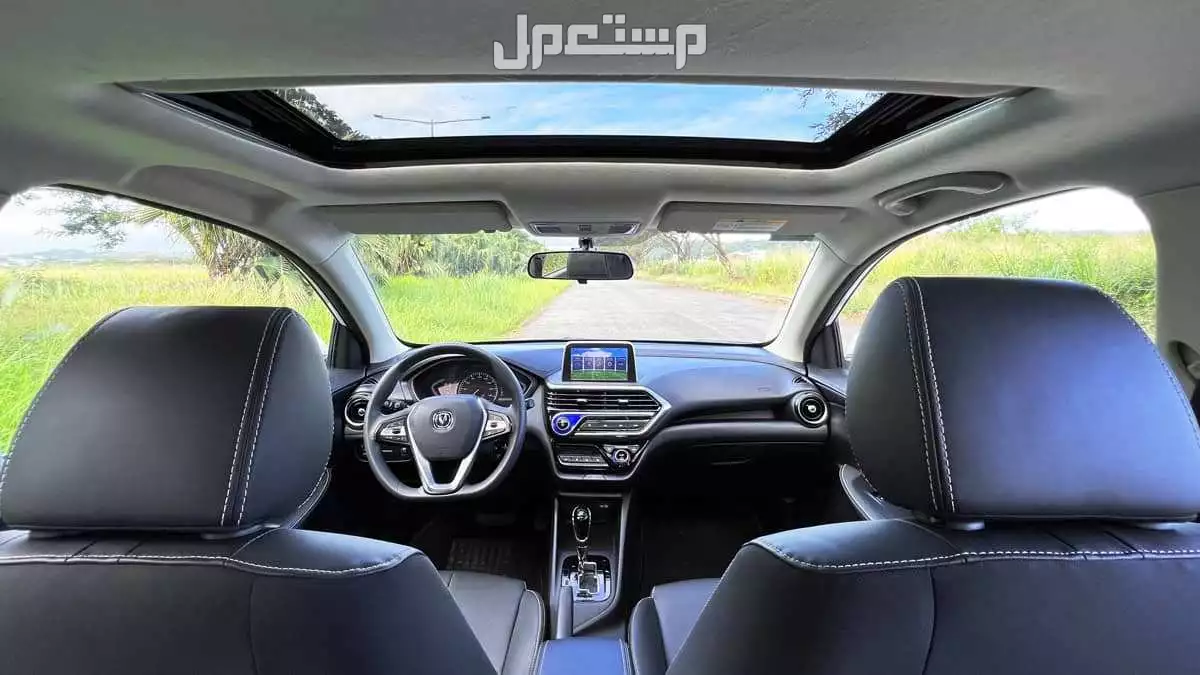 مقارنة بين شانجان السفن 2025 وإم جي 2025.. دليل شامل قبل الشراء! التكنولوجيا في Changan السفن 2025