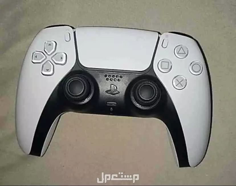 سوني فايف سليم  في رماح بسعر 1400 ريال سعودي