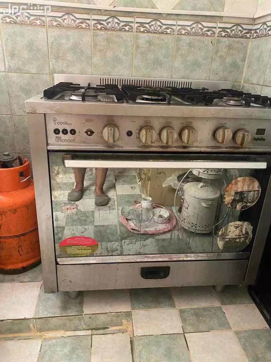 اجهزة منزلية مستعمله للبيع في الرياض حي لبن بحالة جيدة