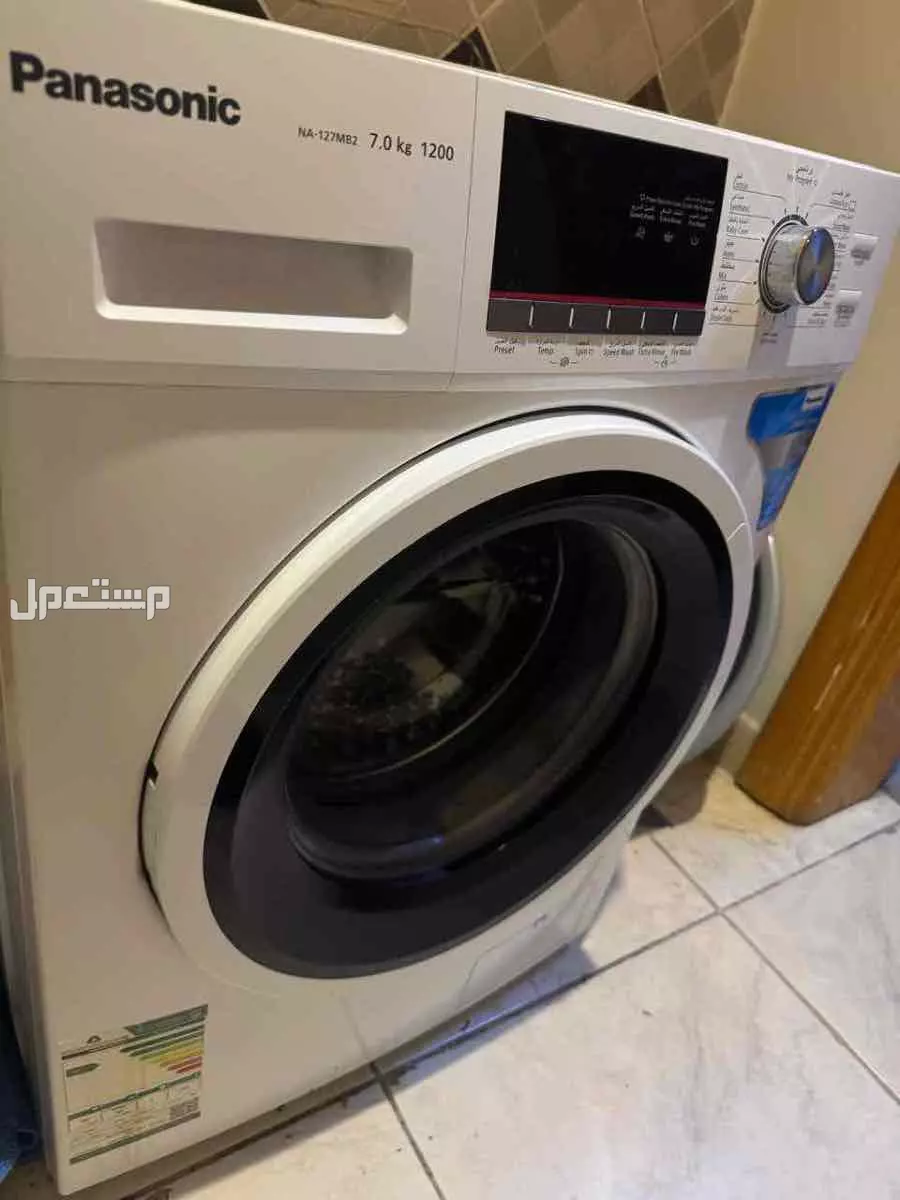 اثاث مستعمل نظيف جدا للبيع في الرياض بسعر 3 آلاف ريال سعودي
