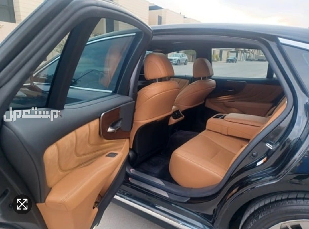 لكزس LS 2021 في الرياض بسعر 306 آلاف ريال سعودي
