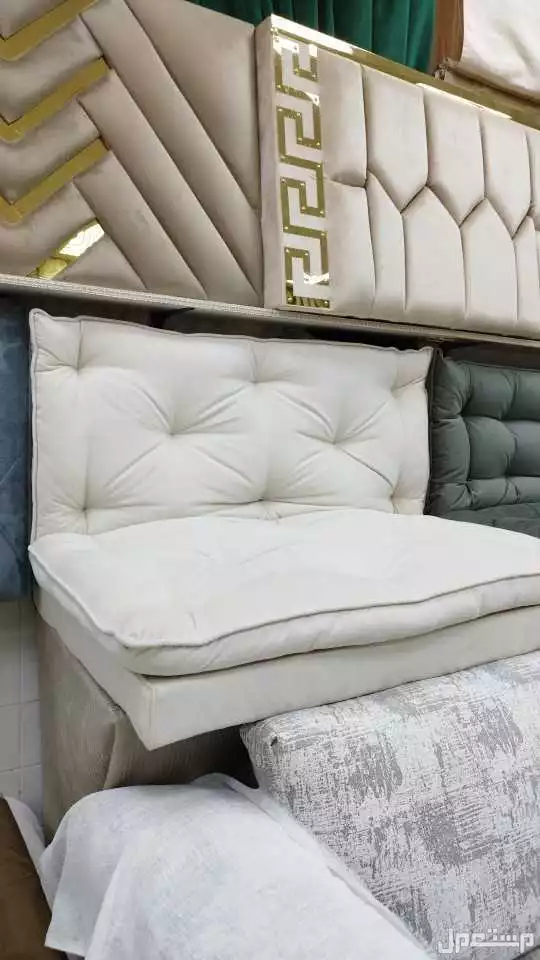 تنجيد كنب ومجالس وتفصيل ستاير وغرف نوم احدث الموديلات واسعار تناسب الجميع اتصل بنا يصلك مندوبنا اينما كنت