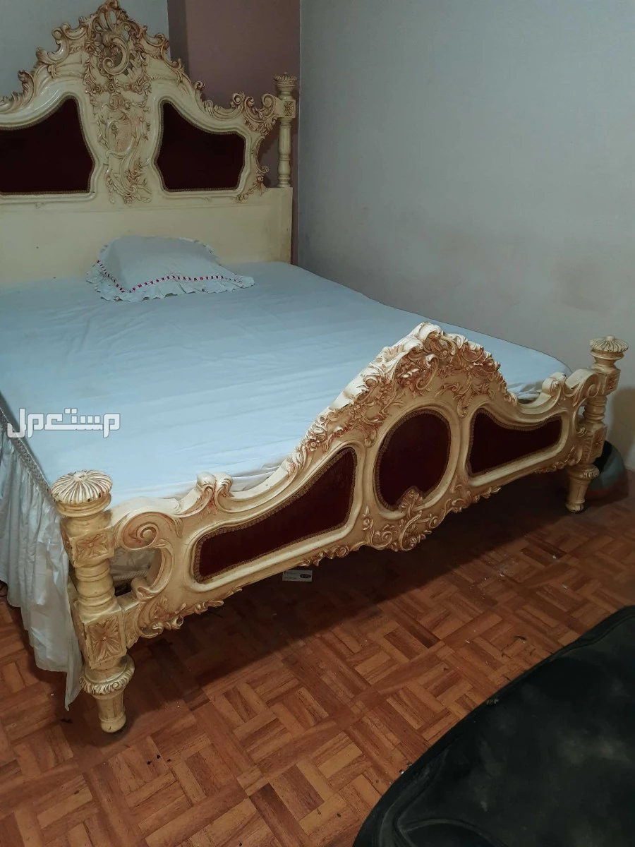 غرفة نوم كاملة زان احمر تتكون من 5 قطع