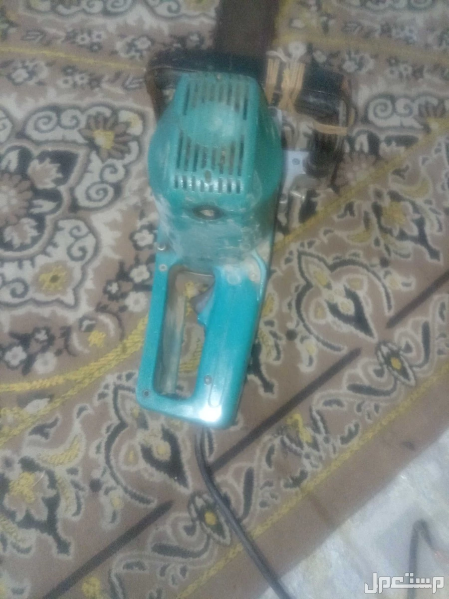 الرياض حي الجنادرية.. للبيع مطور كهرباء للأشجار و الحدائق والمزارع على الشرط