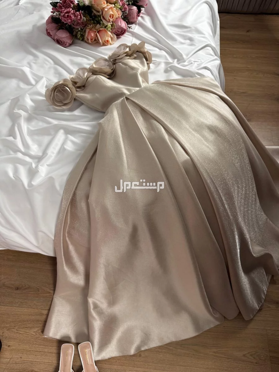 فساتين متنوعه مناسبات واعياد ورمضانية ويوم التأسيس نشحن لكافه مدن المملكة وخدمة توصيل للبيت       في بيشة بسعر 200 ريال سعودي