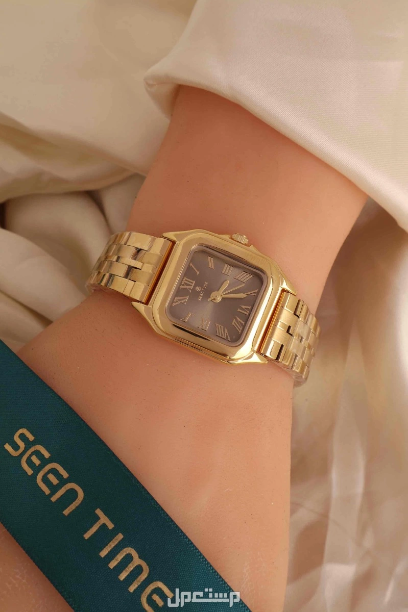 طقم نسائي روز لاين 💍💎✨ * ساعه روز لاين سل استيل ⌚️💖✨ * سلسال زركون راقي 💎✨💖 * حلق زركون راقي 💎✨💖 * خاتم زركون راقي 💍💎✨ * علبه طقم راقيه 🎁💖✨ * سواره زركون وخاتم 💎💍ضمان سنه
