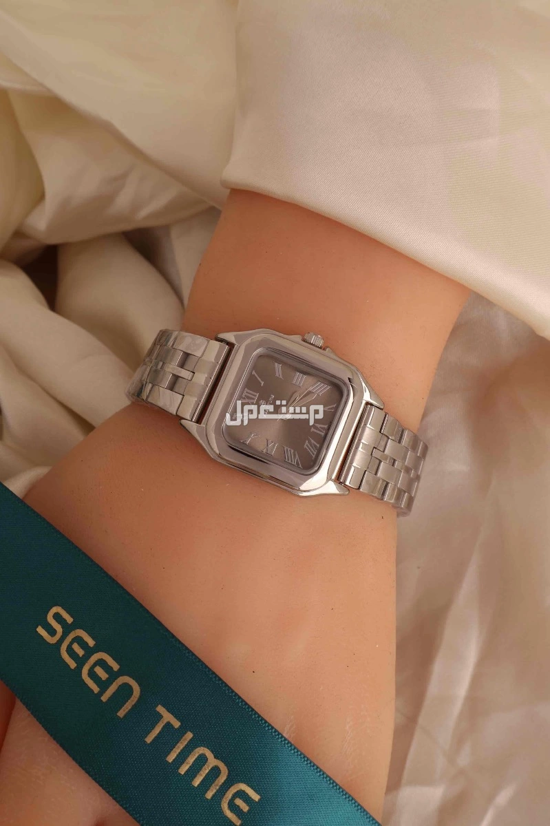 طقم نسائي روز لاين 💍💎✨ * ساعه روز لاين سل استيل ⌚️💖✨ * سلسال زركون راقي 💎✨💖 * حلق زركون راقي 💎✨💖 * خاتم زركون راقي 💍💎✨ * علبه طقم راقيه 🎁💖✨ * سواره زركون وخاتم 💎💍ضمان سنه