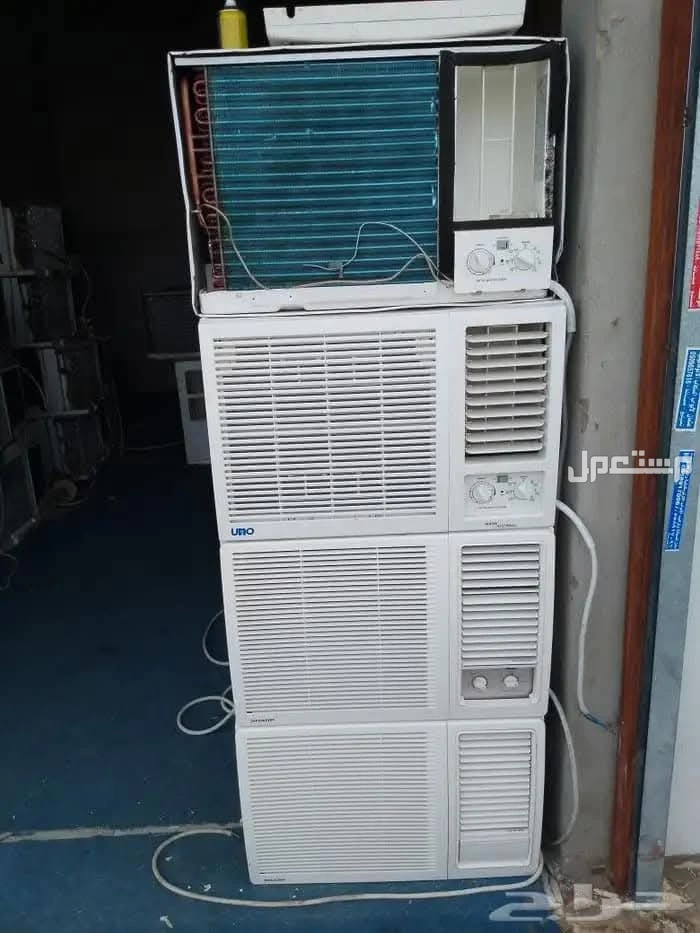 بيع مكيفات شباك شبه الجديد بسعر 600 ريال