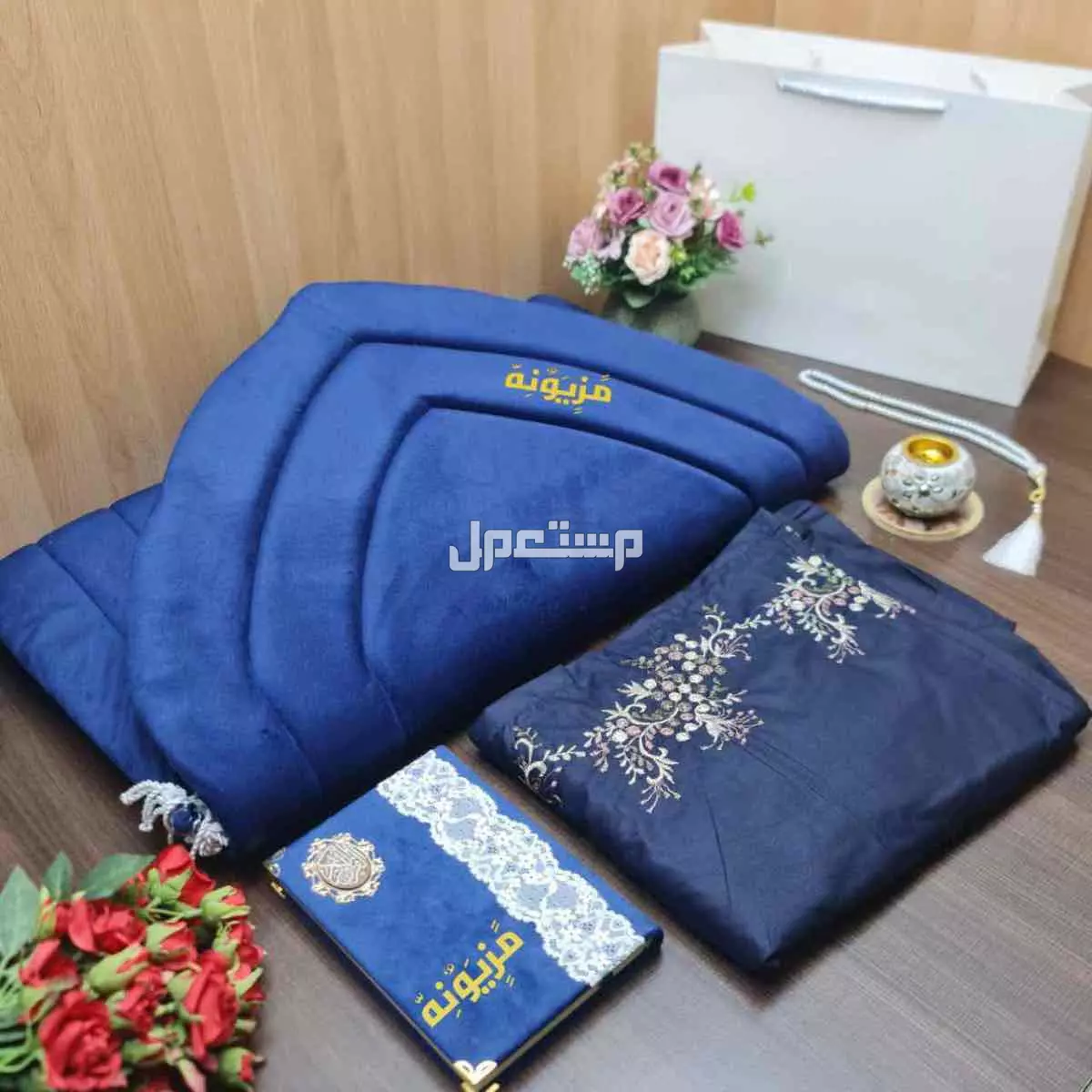 *«  عــ🎁ــروضنا مستمره»* طقم صلاه تنسيق مميز طباعة بالاسم حسب الطلب  #_مكونات العرض:- 1️⃣ شرشف مطرز خامه قطن ناعم جداً  2️⃣سجاد اسفنج 2 سم عالي الجوده 3️⃣مصحف مغلف مخمل  4️⃣ سبحه شكل لؤلؤ
