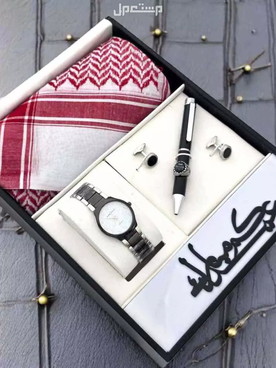 ⌚️✨ اطقم ولادي. راقي  ●ساعه ولادي ⌚️ ●قبم ولادي راقي 👍 ●كبك ولادي راقي 👍 ●خاتم ولادي راقي💍 ●شماغ ولادي راقي 👍 ● علبه فخمه. 🎁