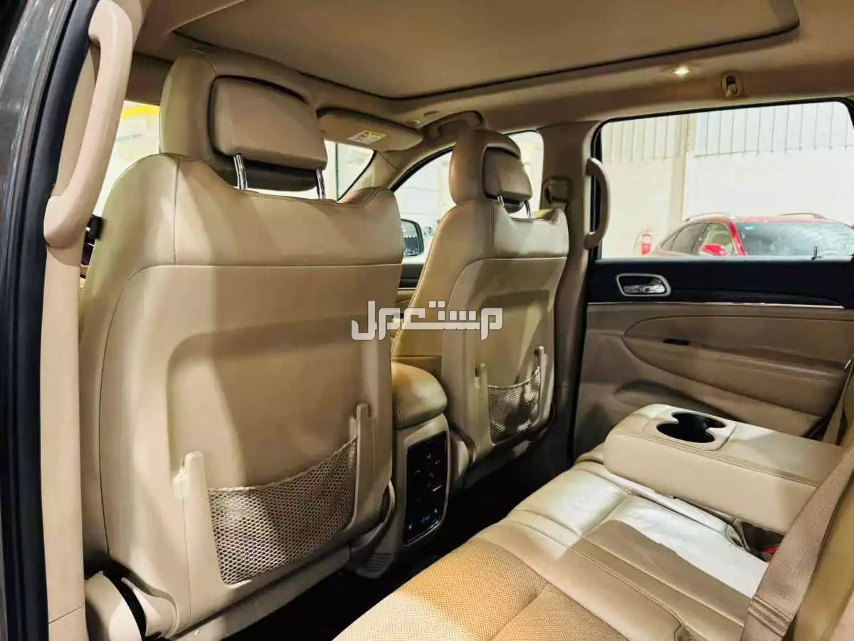 جيب جراند شيروكي 2019 في الرياض بسعر 80000 ريال سعودي