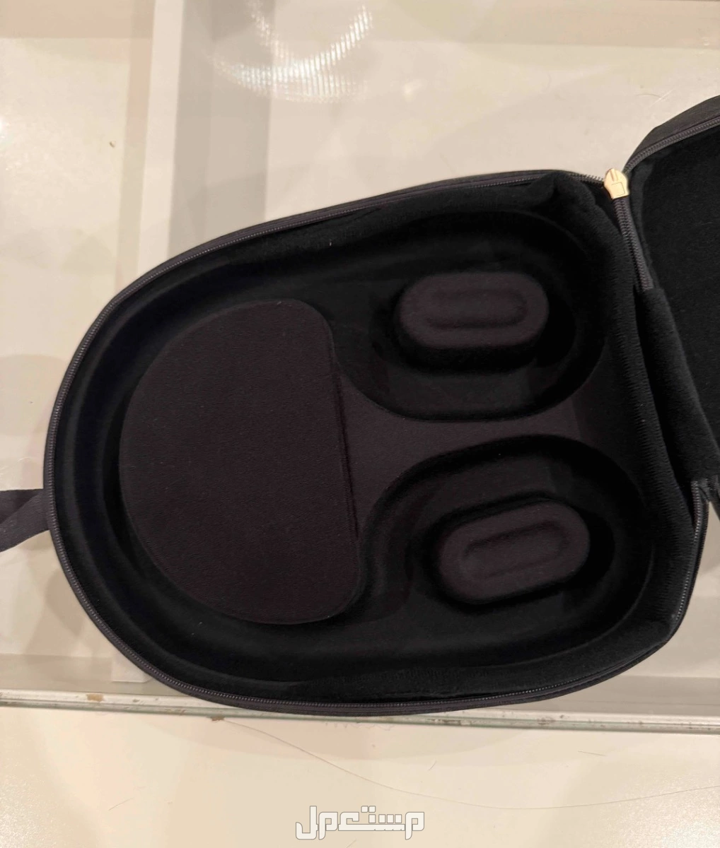 سماعات WH-1000XM5 من سوني استخدام يومين فقط في الخبر بسعر 900 ريال سعودي