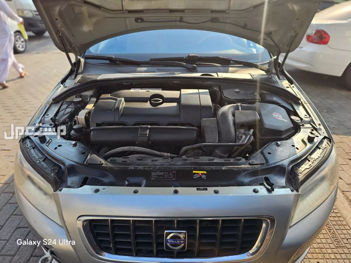 فولفو V70 2009 في دبي بسعر 9500 درهم إماراتي