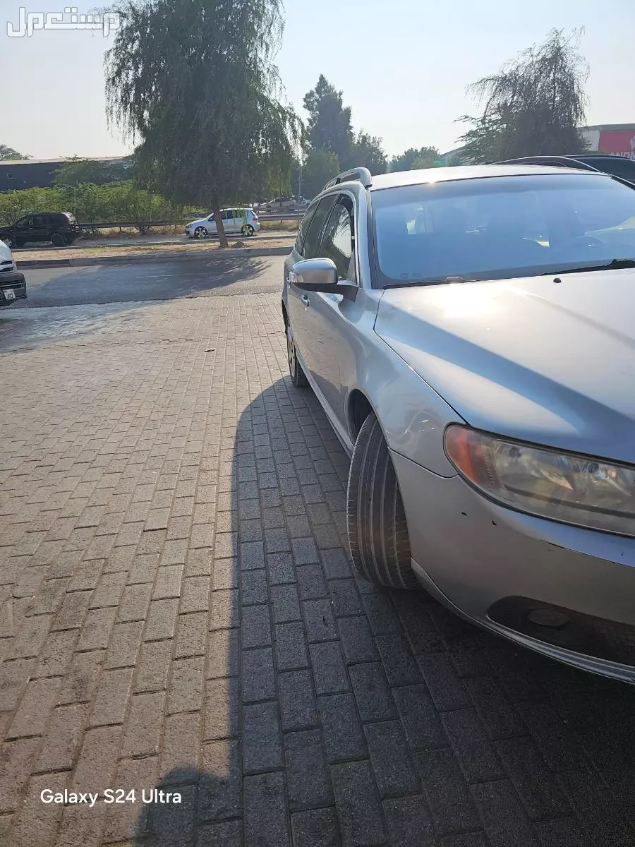 فولفو V70 2009 في دبي بسعر 9500 درهم إماراتي