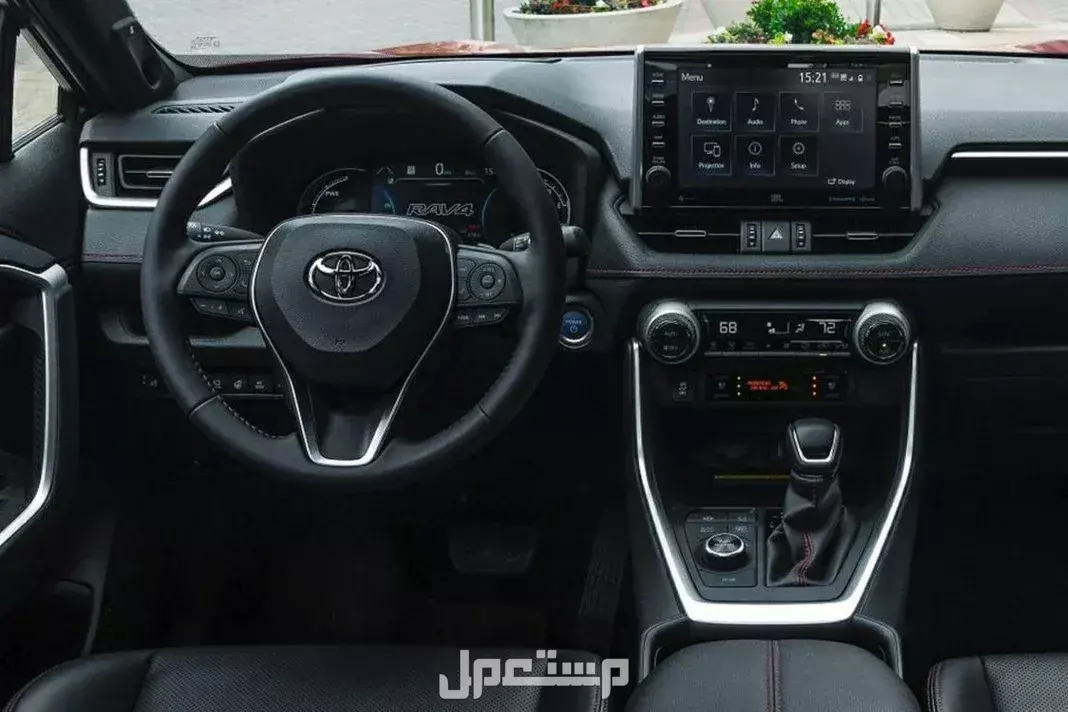 مقارنة بين تويوتا كورولا كروس هايبرد وراف 4 بالصور.. أيهما أرخص؟ داخلية تويوتا RAV4