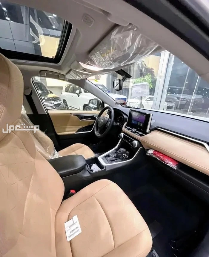 عروض تويوتا راف فور 2025 بسعر 1695 ريال سعودي