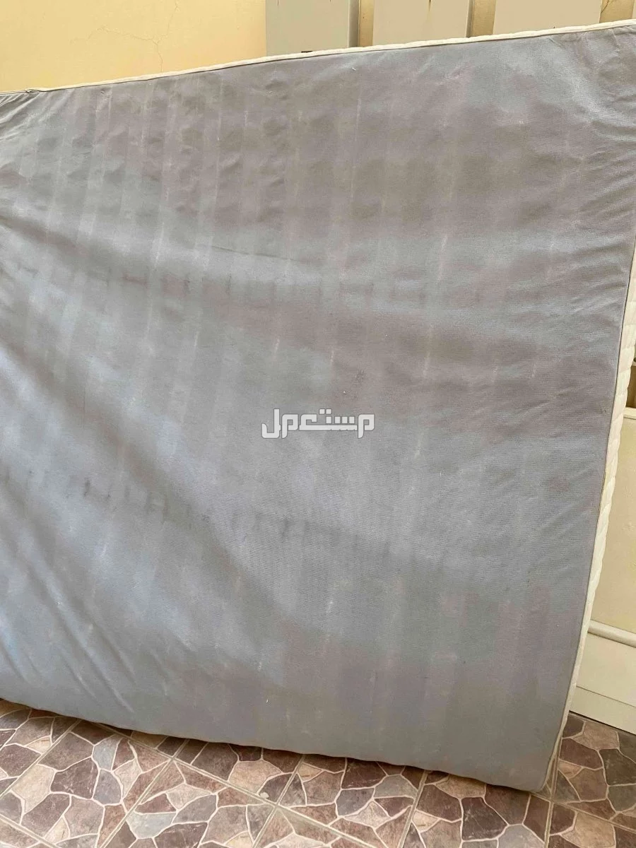 غرفة نوم للبيع في جدة بسعر 400 ريال في جدة بسعر 400 ريال سعودي