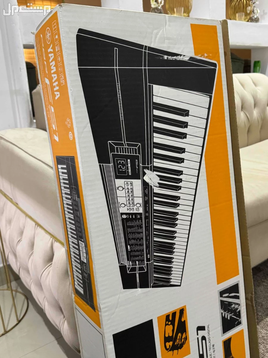 للبيع بيانو ياماها psr f51 بسعر 550