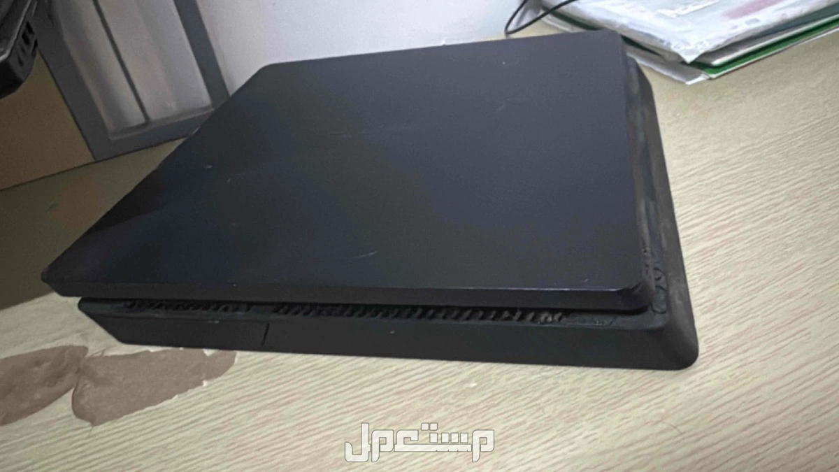 سوني 4 سليم نظيف  في جدة بسعر 500 ريال سعودي
