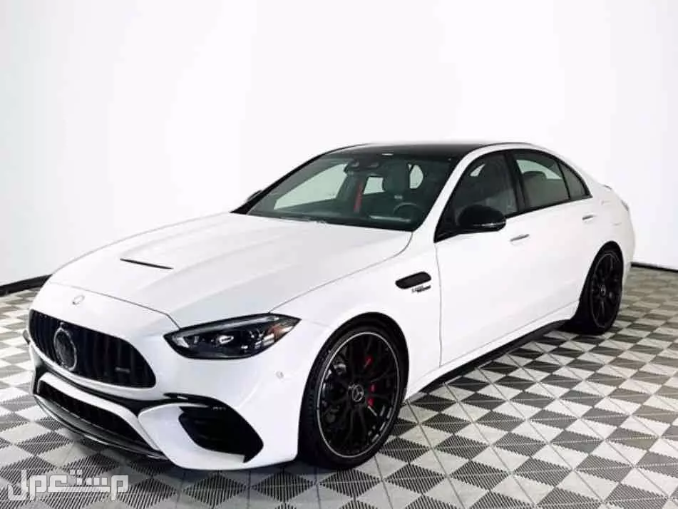 مرسيدس بنز C-Class 2024 في أبو ظبي بسعر 440 ألف درهم إماراتي