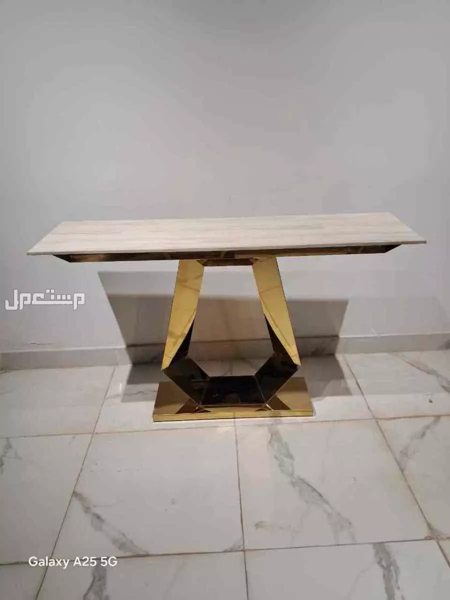 ‏تفصيل  طاولات ‏على حسب الشكل والطلب