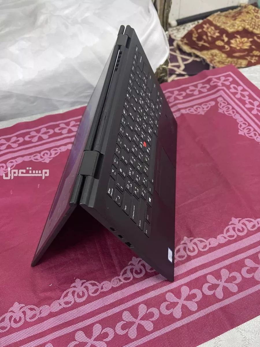 Lenovo yoga X1 cor i7 -8th generation