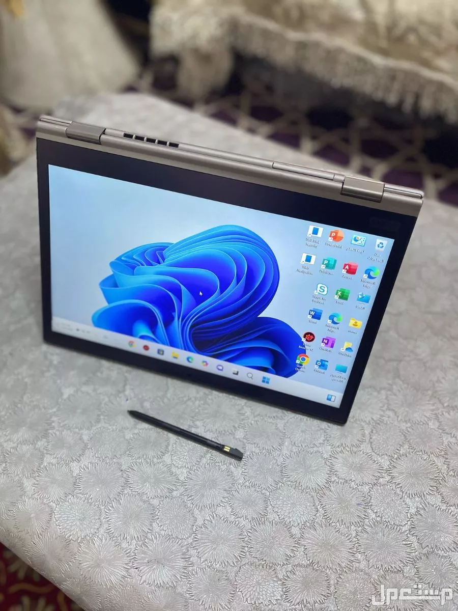 Lenovo yoga X1 cor i7 -8th generation