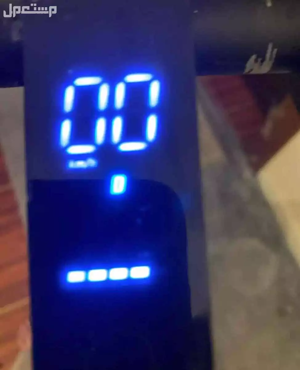 سكوتر واقف للبيع السعر 400 قابل للتفاوض البصيط