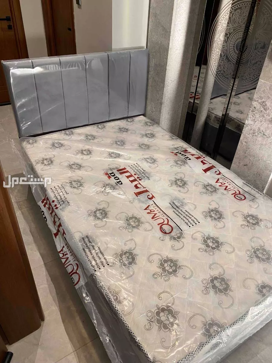 سرير جديد مع المرتبه جديده المدينة المنورة حي شوران جديد استخدام يوم بس