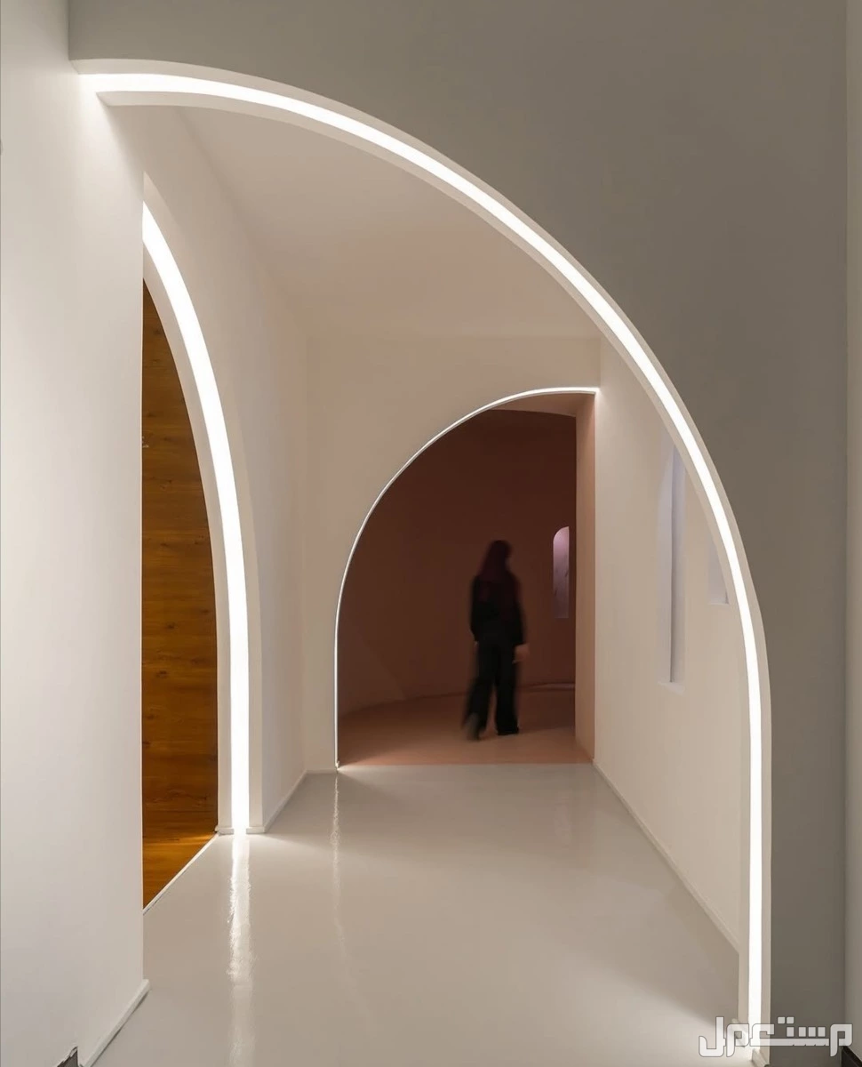 واجهات معمارية و ديكورات منازل و محلات و مطاعم.. حدائق و مجسمات معمارية و بوتات.. ترميم و صيانة عامة.. أثاث.. مطابخ.. تصميم وتنفيذ