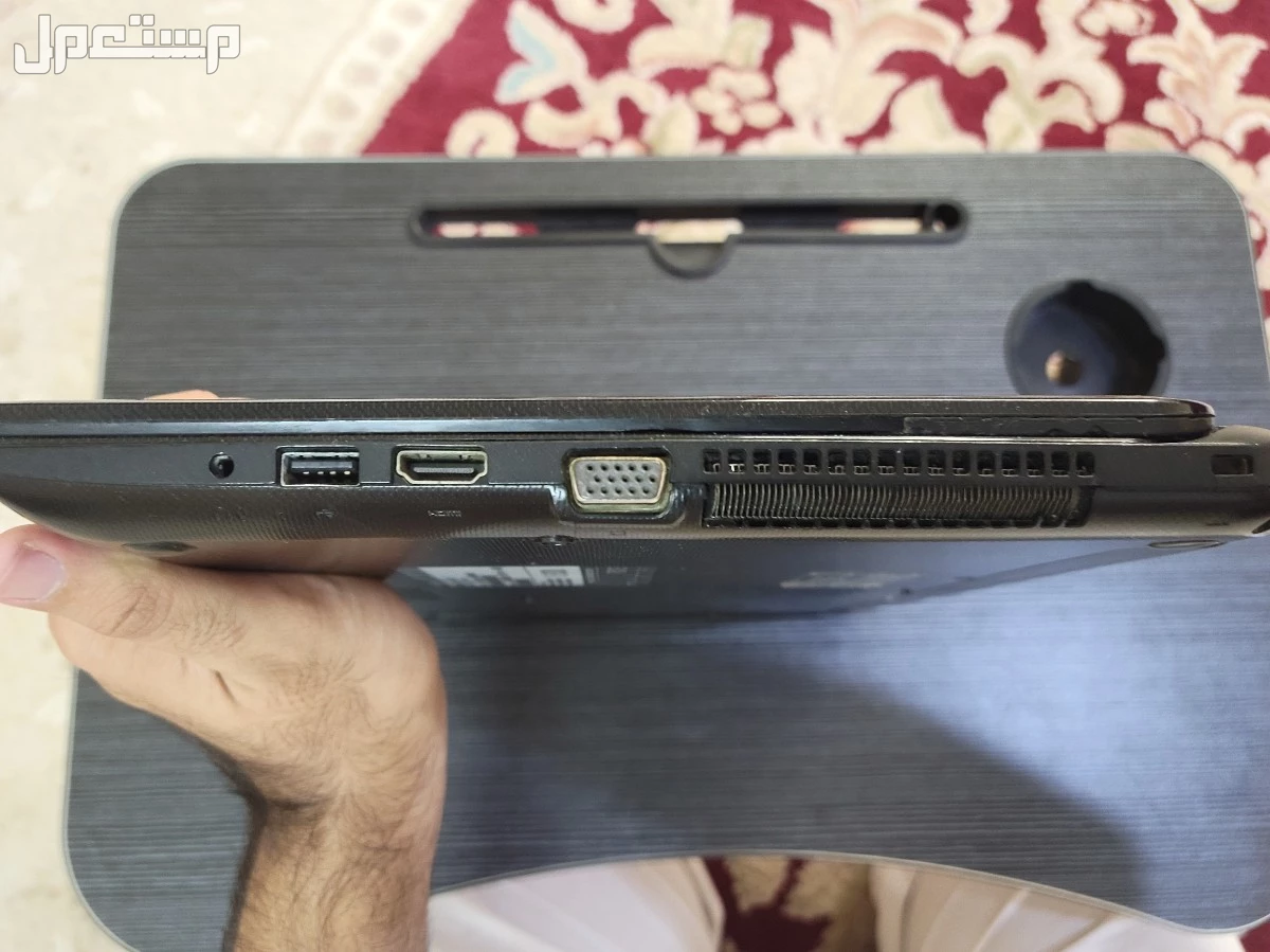 للبيع لابتوب توشيبا بشاشة لمس معالج i7