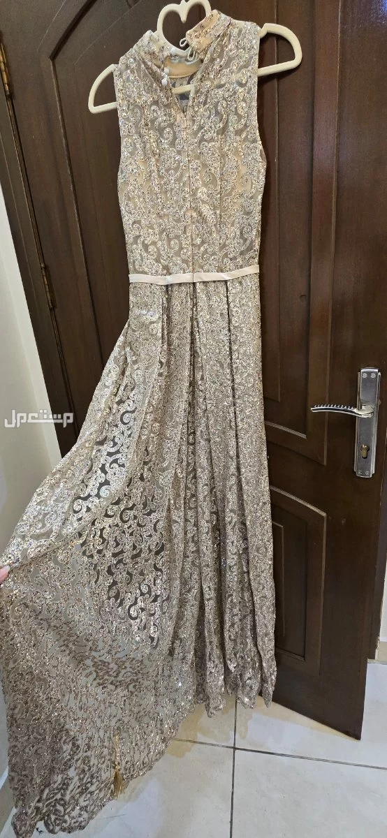 فستان سهرة فخم مقاس اكس سمول او سمول
