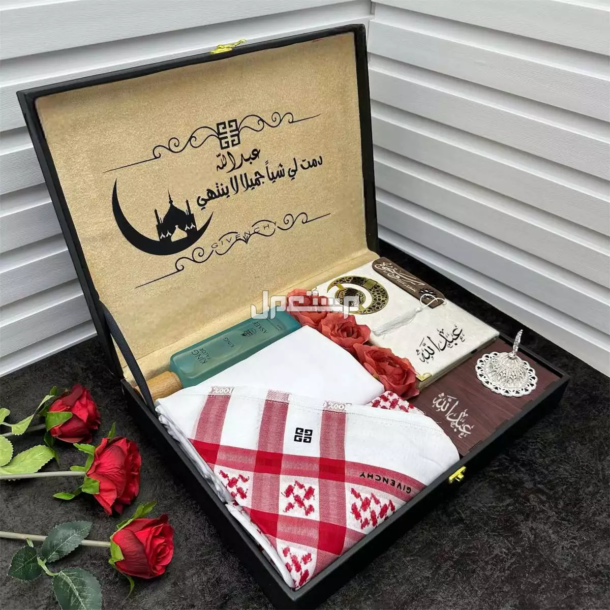 بوكس رجالي مصمم بشكل خرافي وانيق بوكس العيد نتميز لاجلك تصميم العباره حسب الطلب داخل البوكس الفاخر